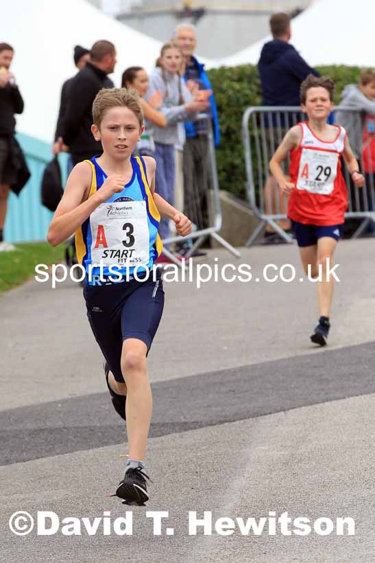 Boys under-13s 2022 Northern Road Relays, SportsCity, Manchester. Photo: David T. Hewitson/Sports for All Pics
